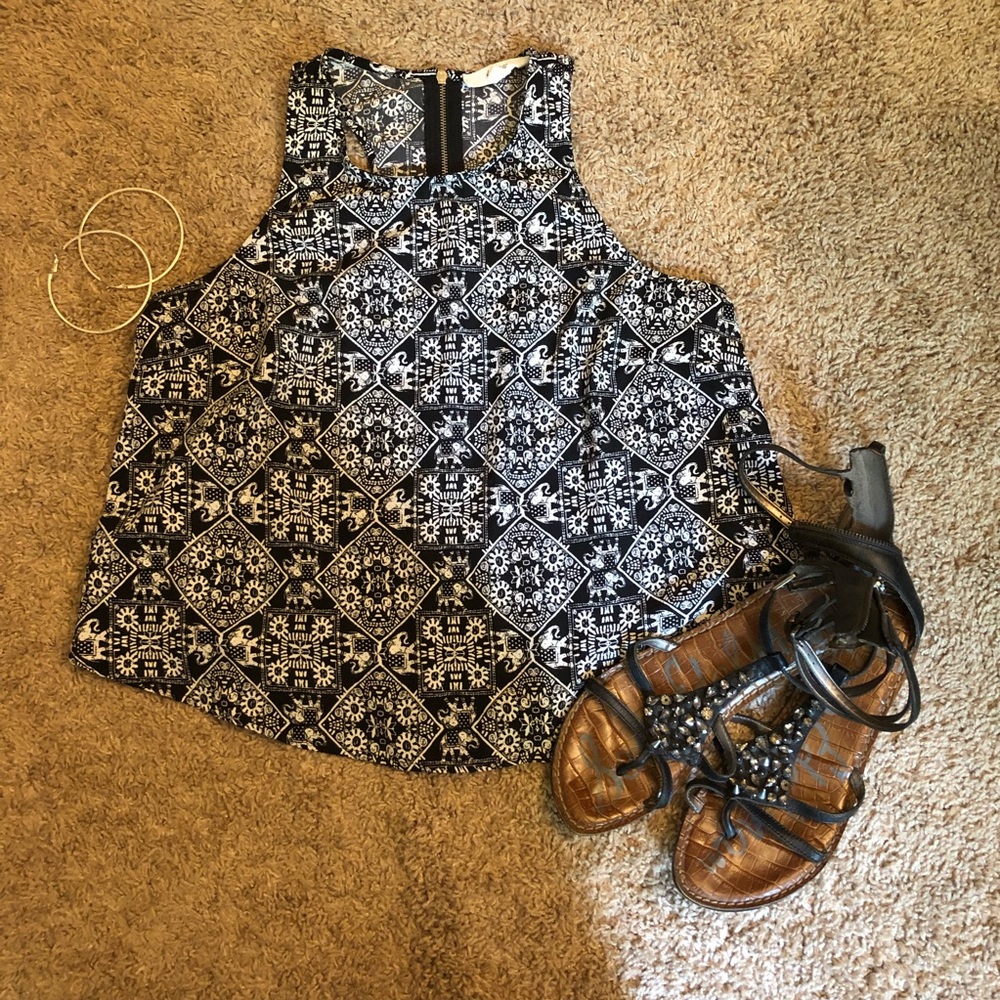 Black and white tank top